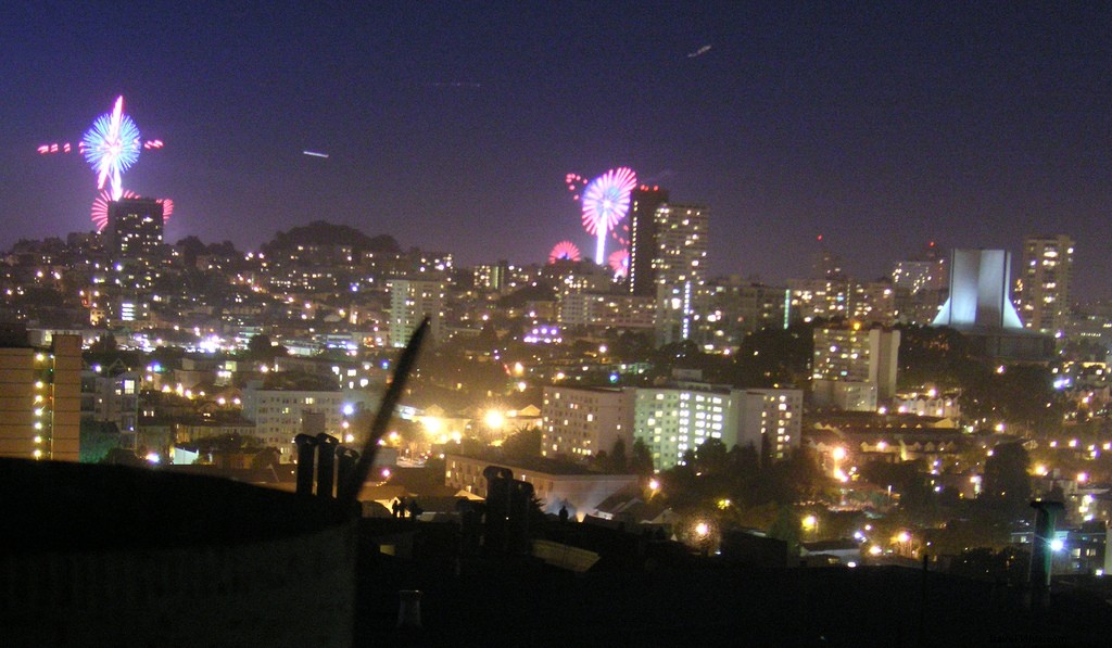 Fogos de artifício em cidades dos EUA 